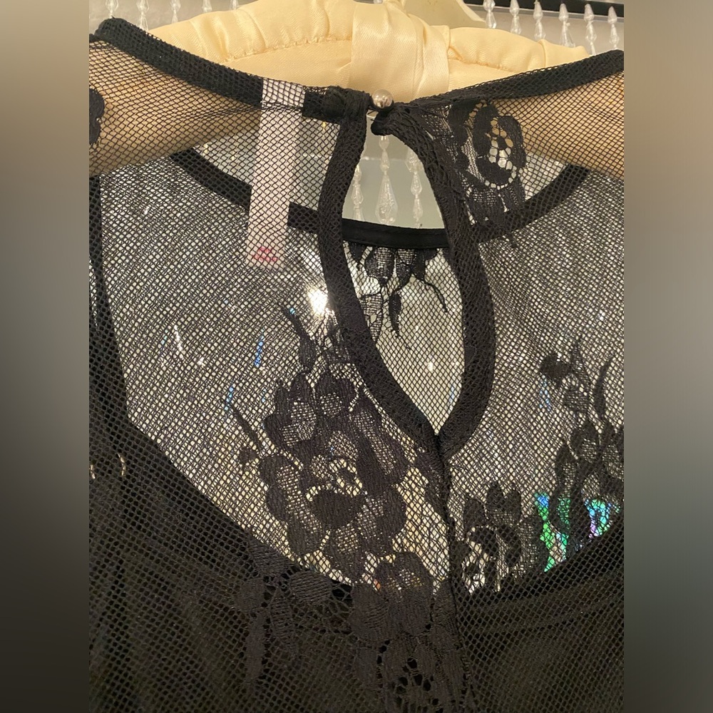 XHILARATION LACE LINED DRESS - Picture 4 of 8